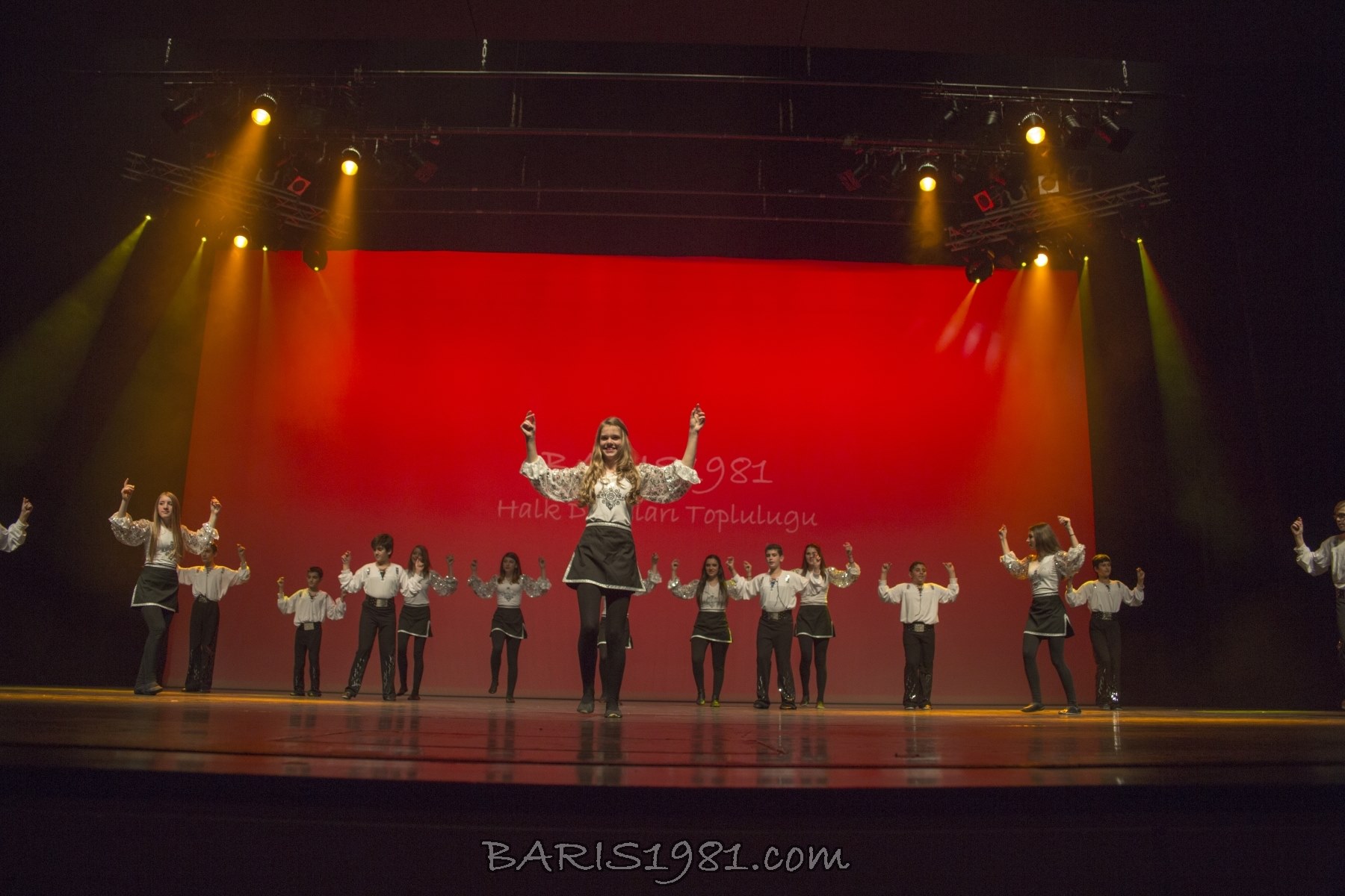 1400739 10152038431772969 1552318017 o