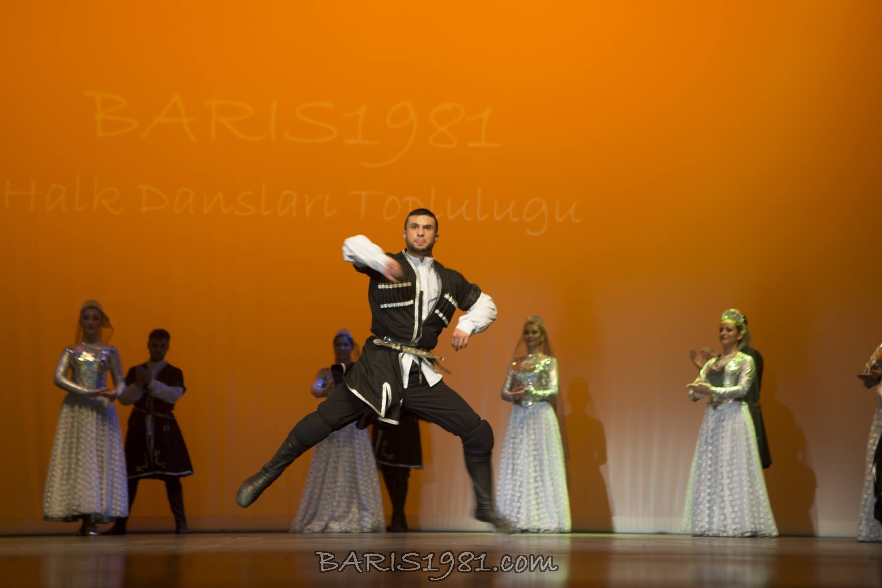 1462619 10152038436342969 156896998 o