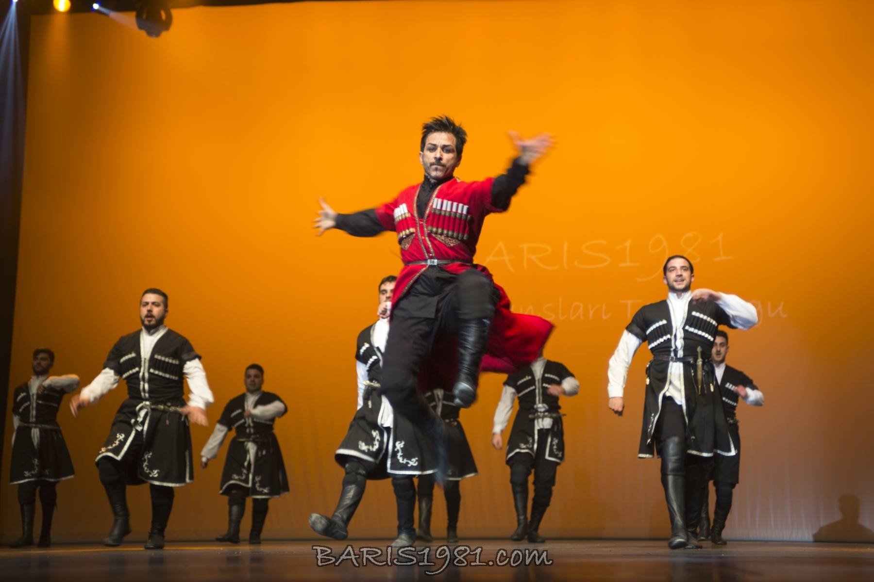 886494 10152038435387969 283758288 o