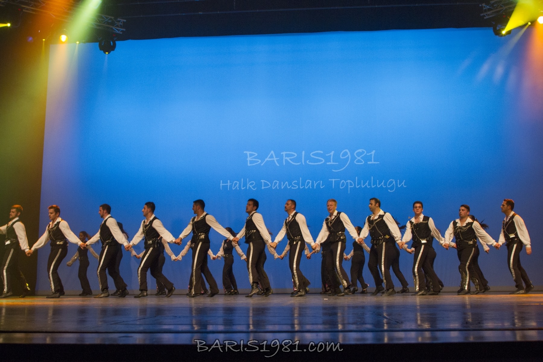 921677 10152038427432969 1110223356 o